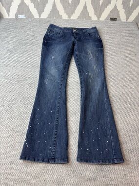 Noble low-rise Bootcut Jeans with Paint-Splatter Detail (29”)